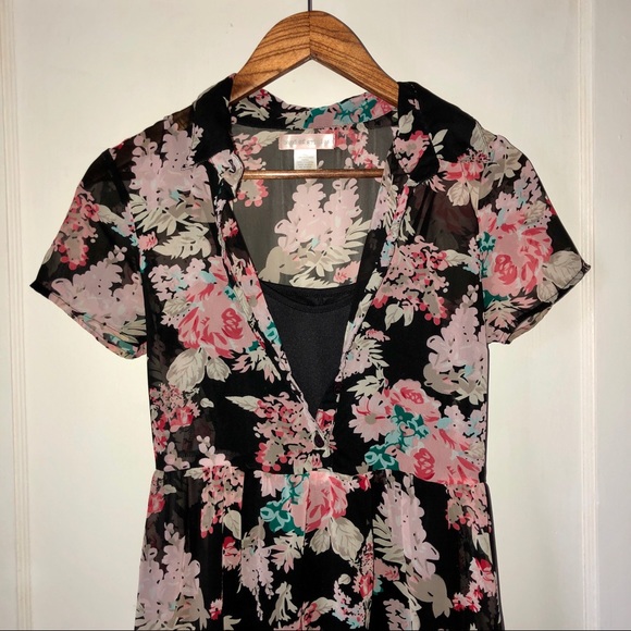 Band of Gypsies Floral Dress - Picture 2 of 3